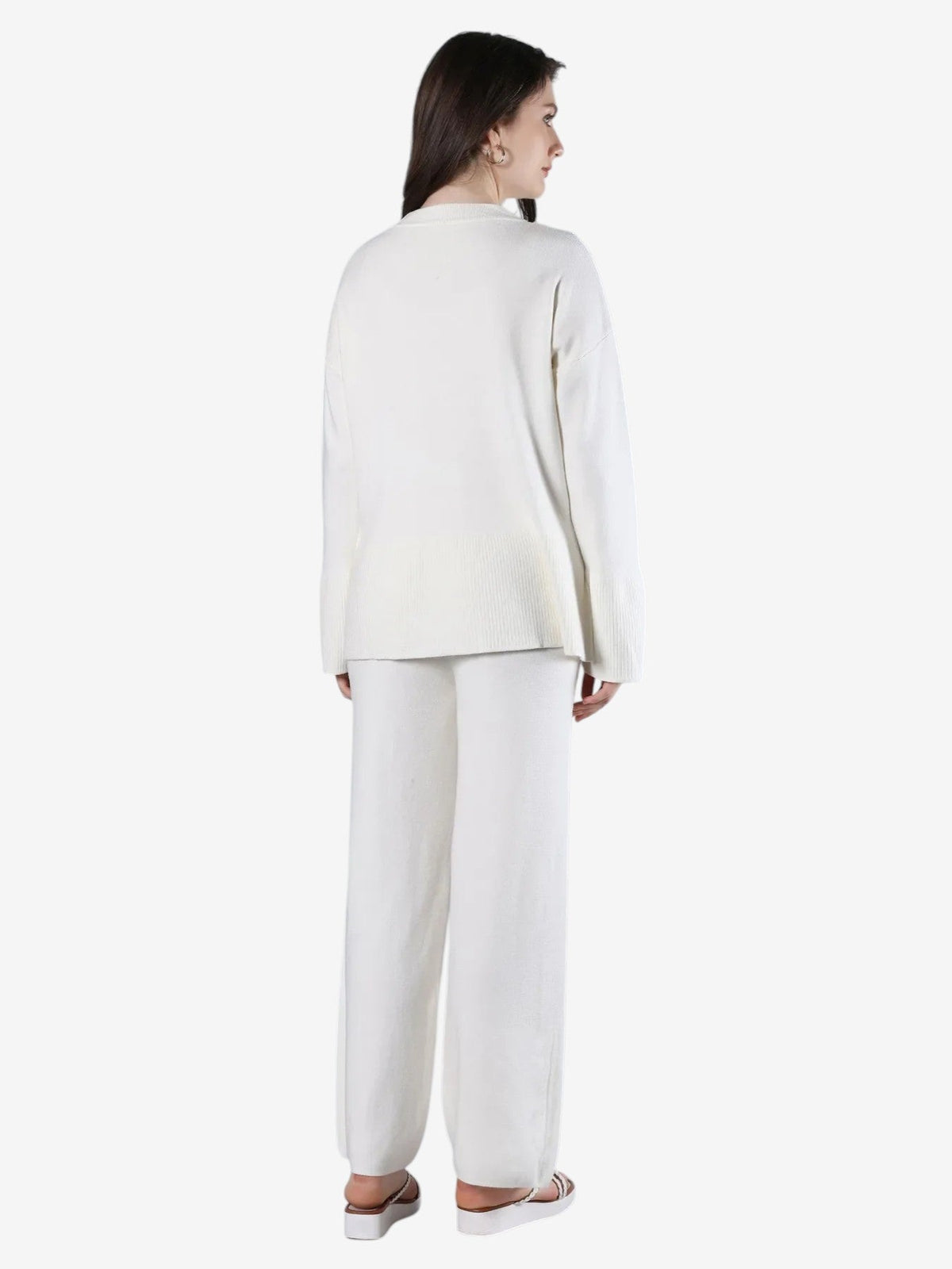 #color_off-white