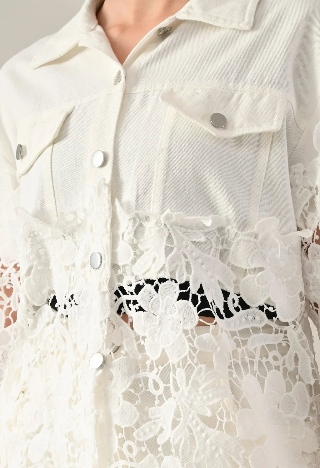 #color_white