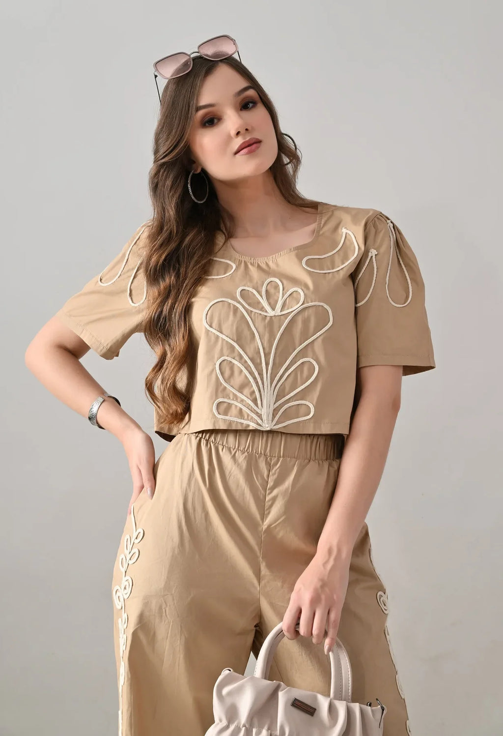 #color_beige