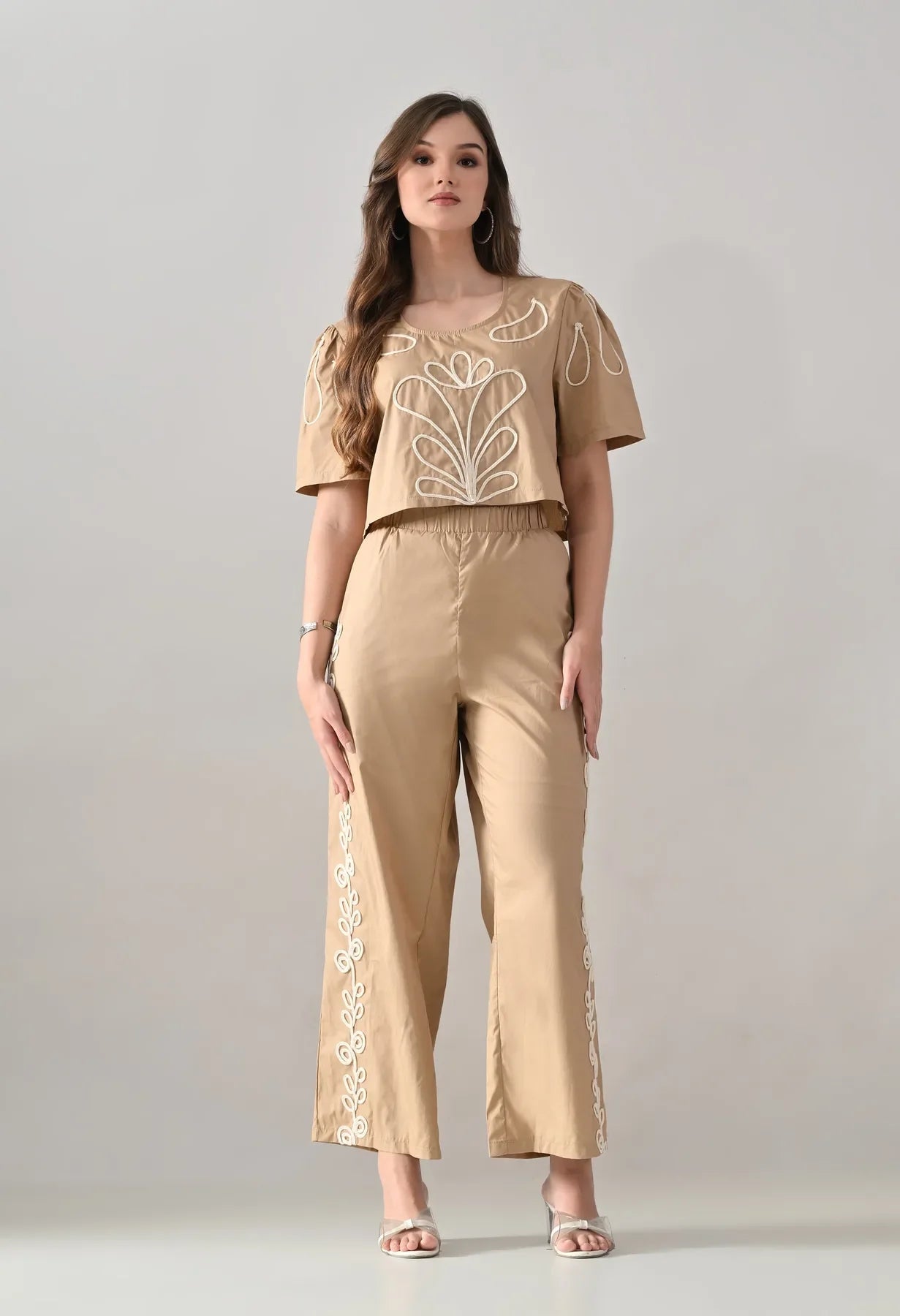 #color_beige