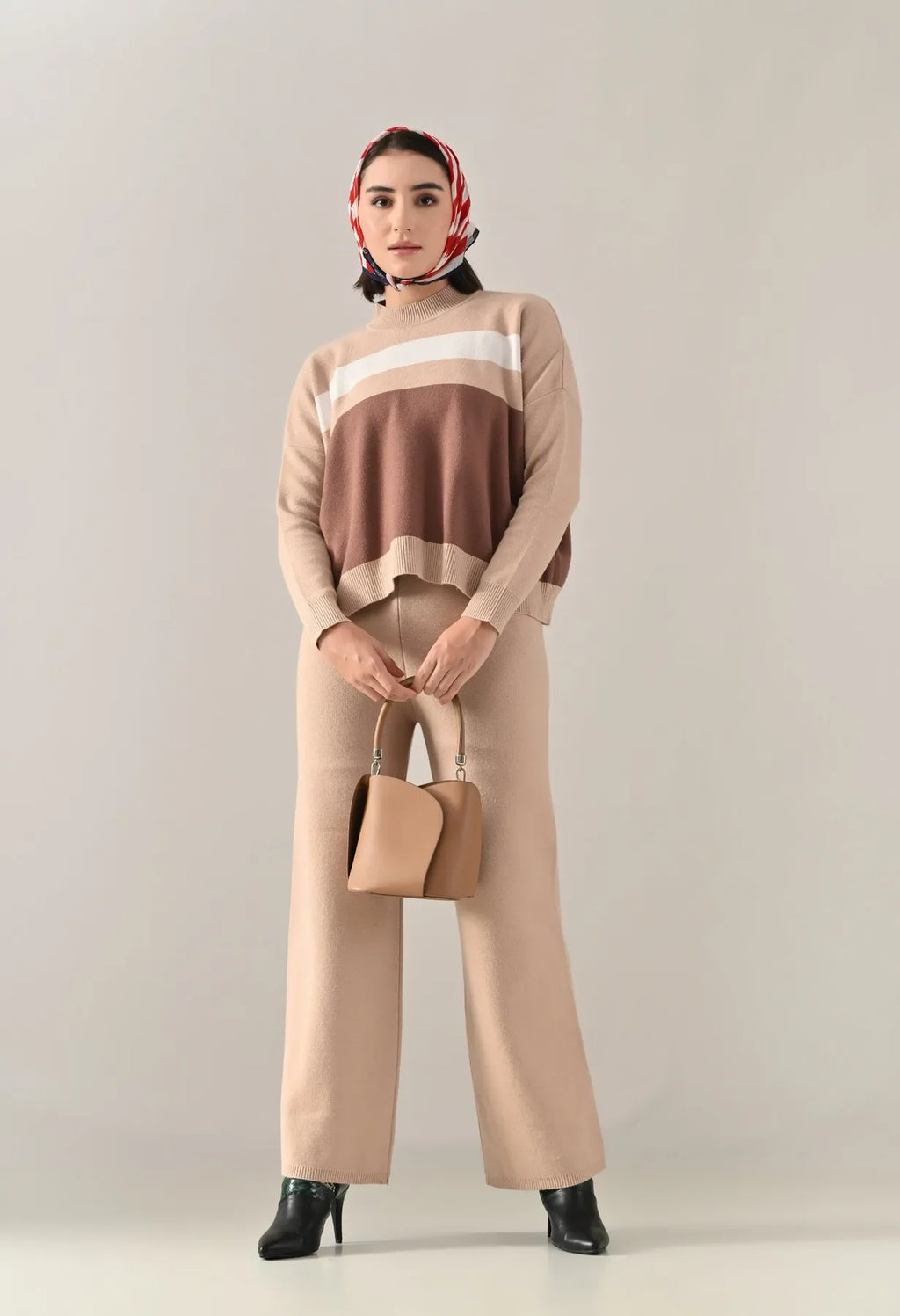 #color_beige