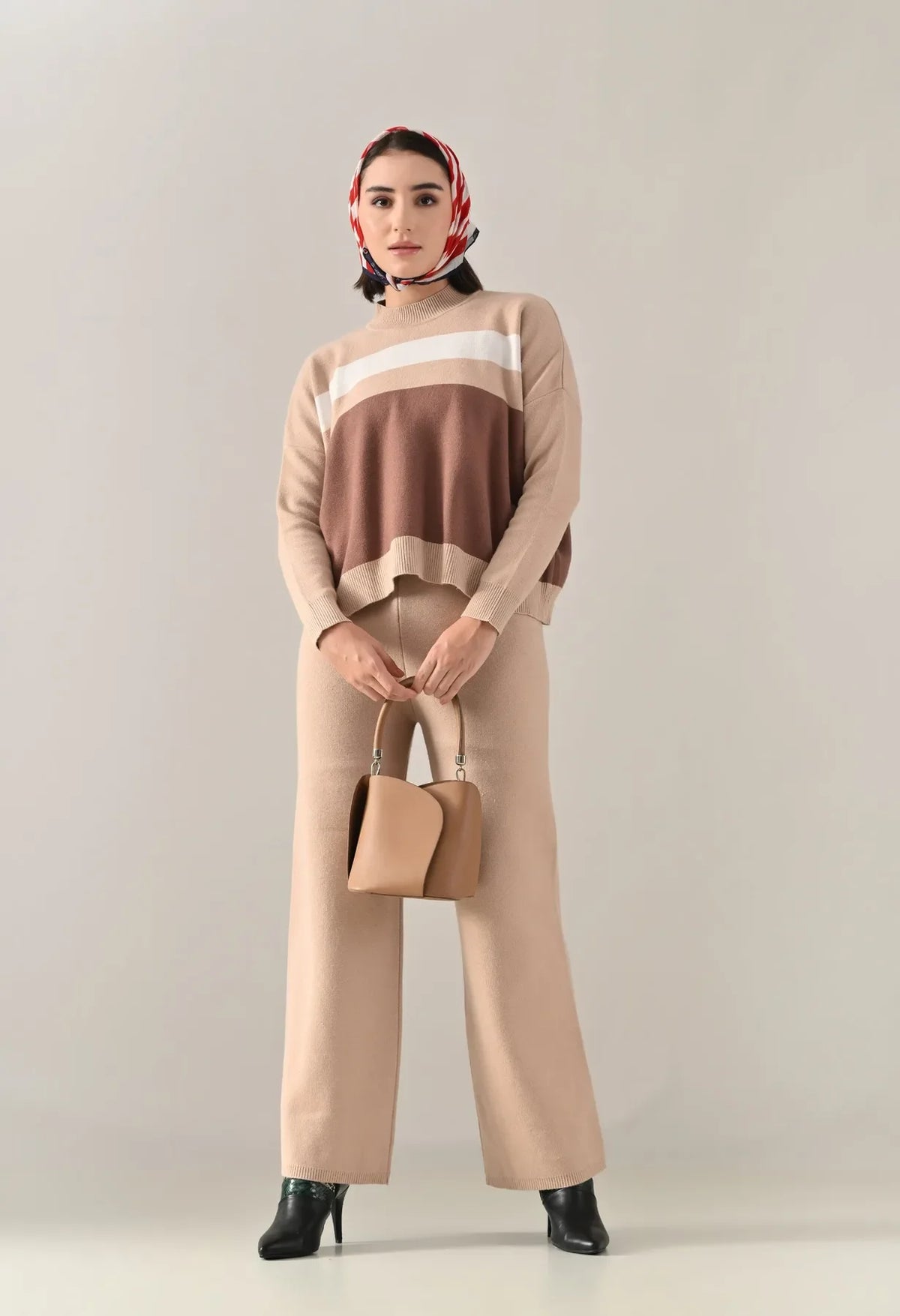 #color_beige
