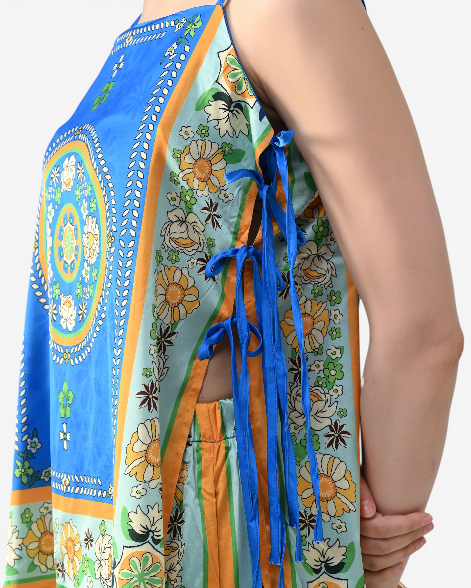 Tie-Side Detail Co-Ord Set