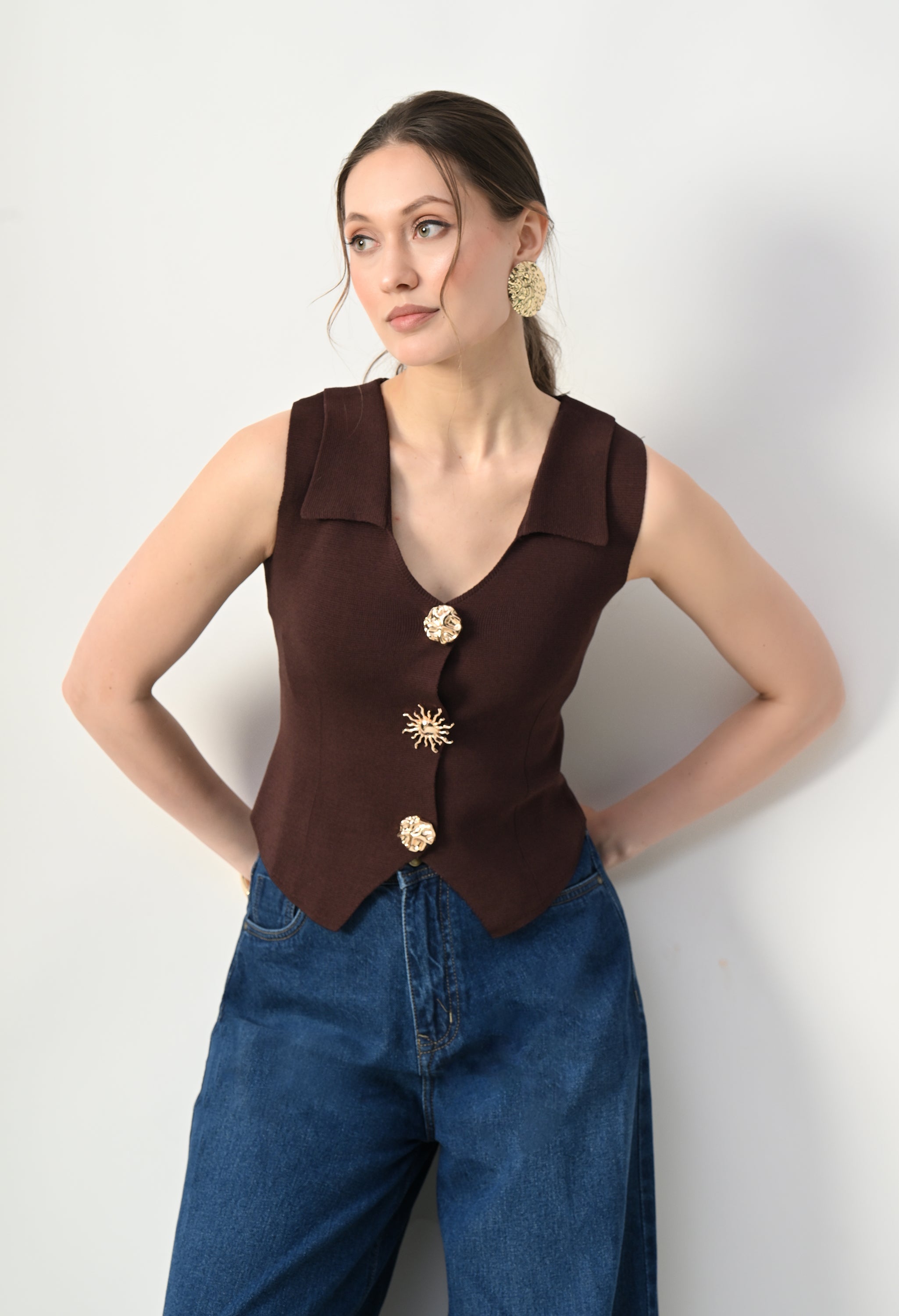 #color_brown