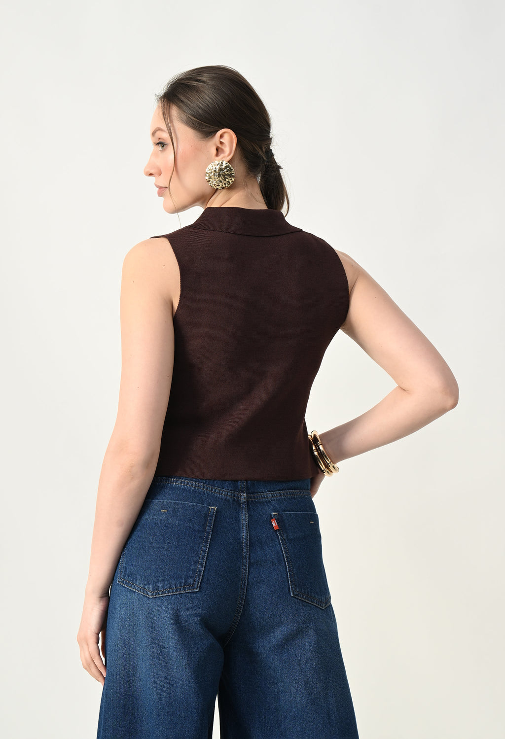 #color_brown