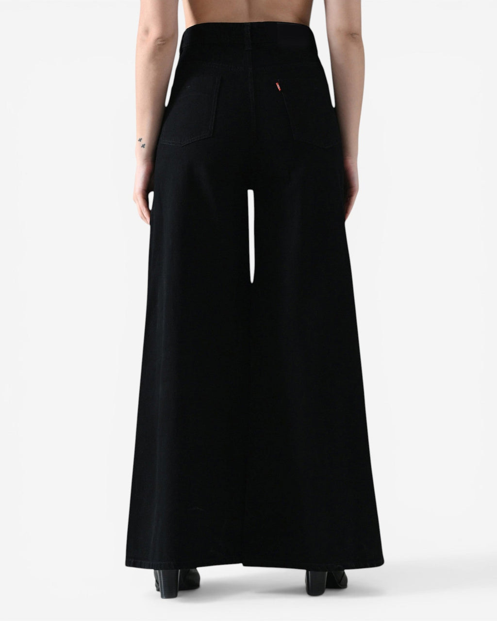 #color_black