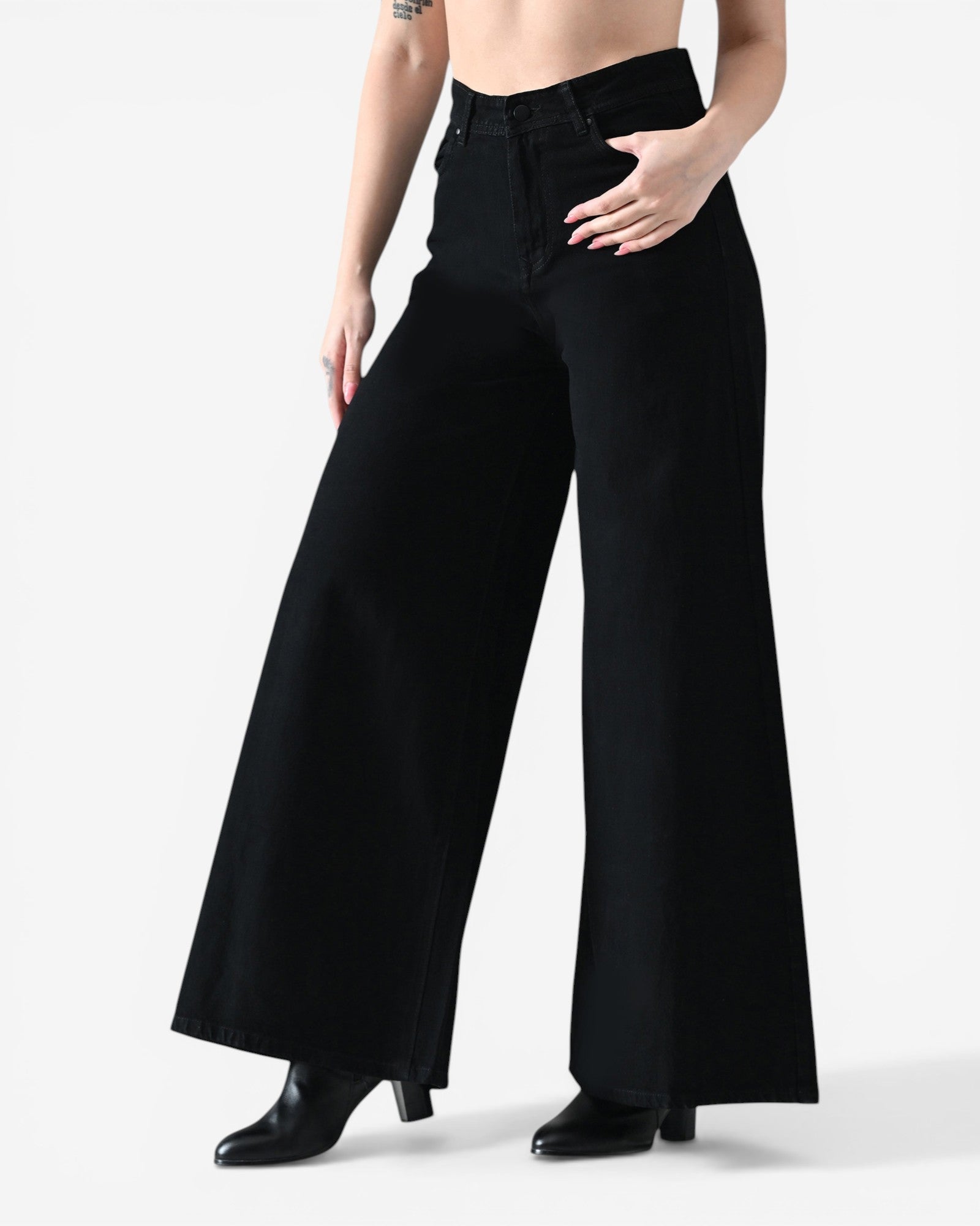 #color_black