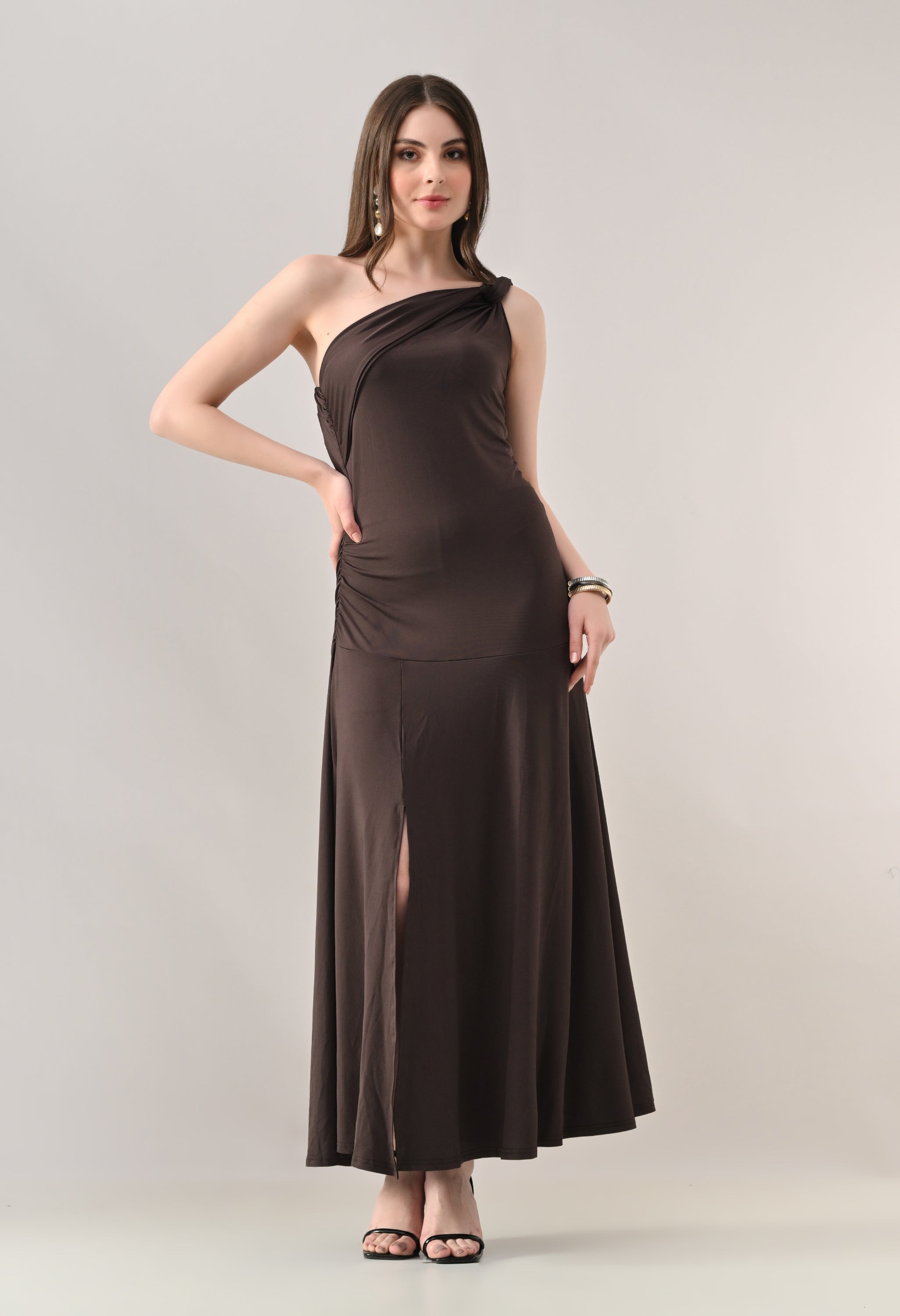 #color_dark-brown