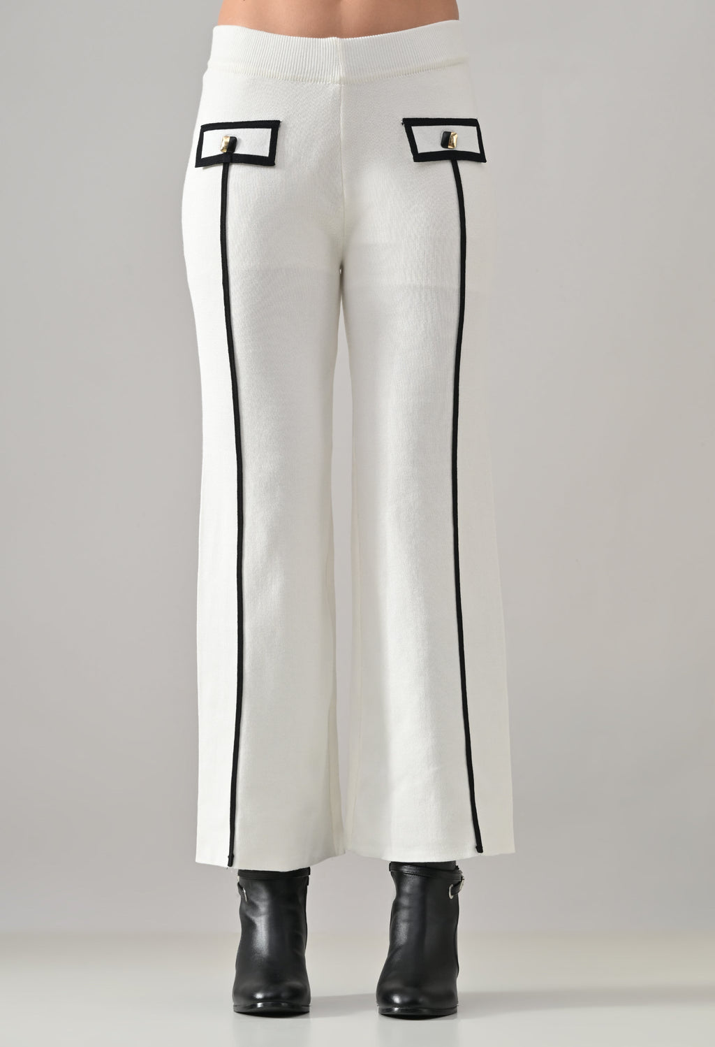 #color_off-white