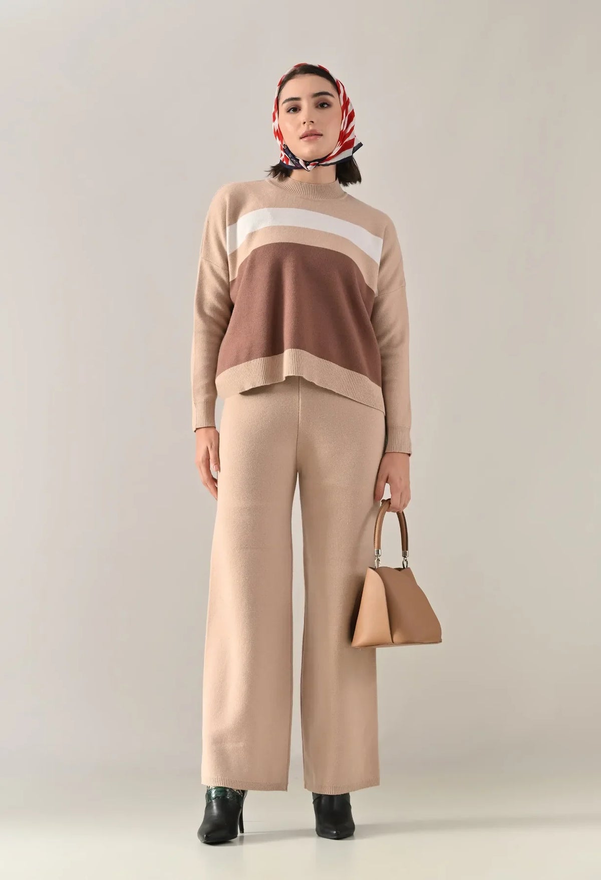 #color_beige