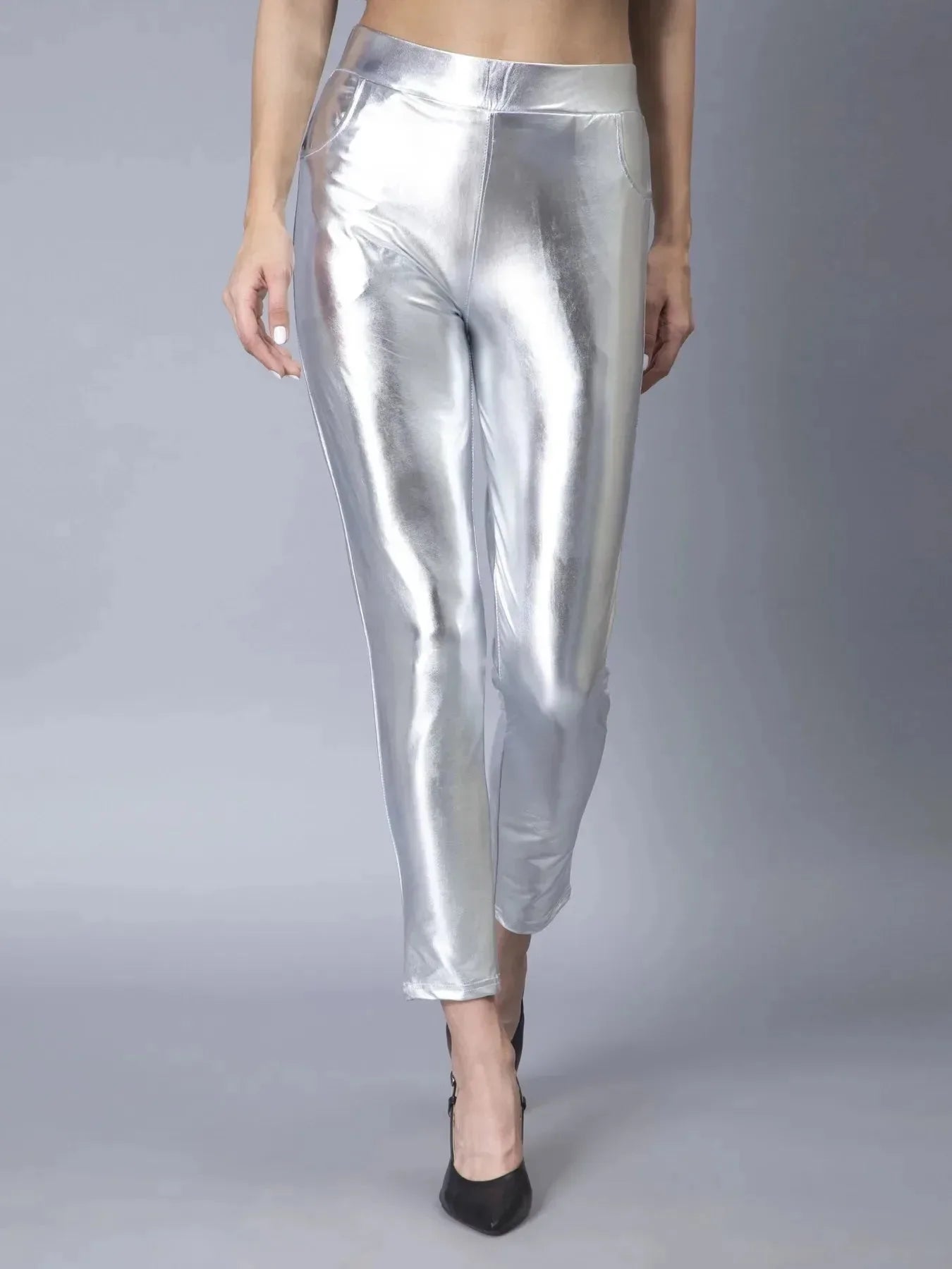 #color_silver