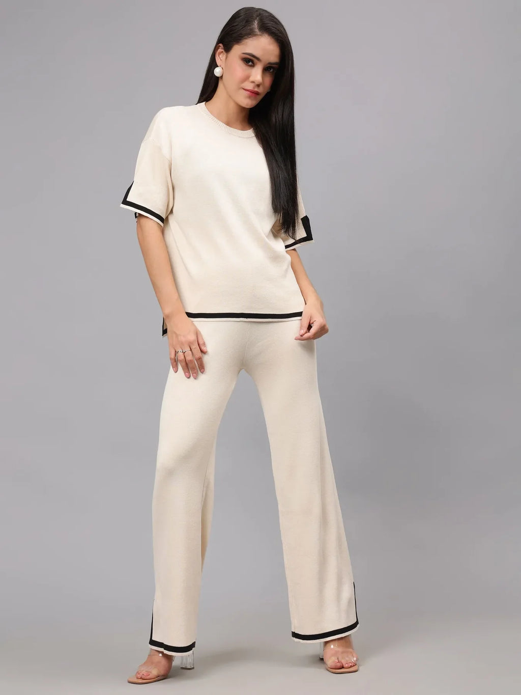 #color_off-white