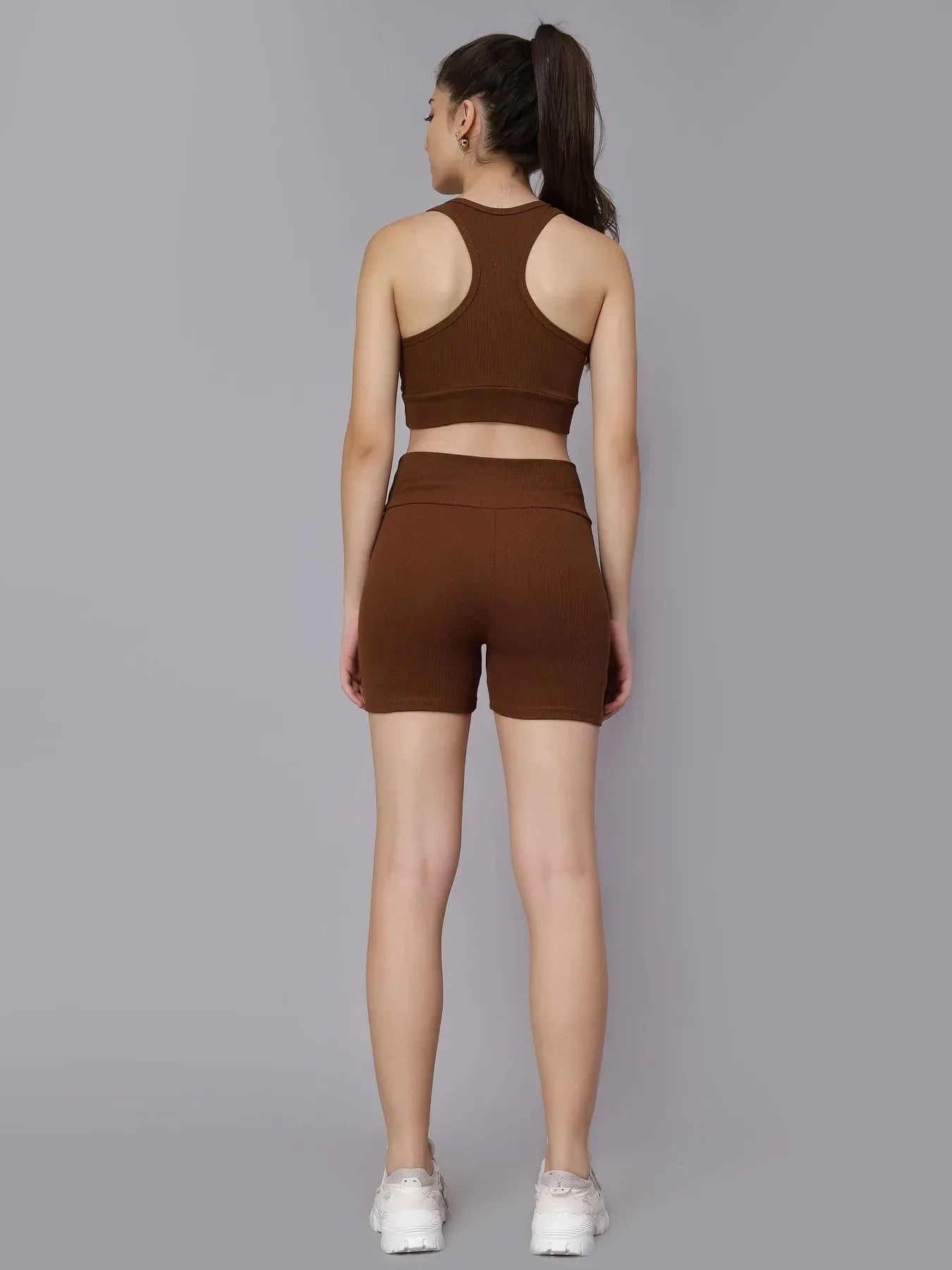 #color_brown