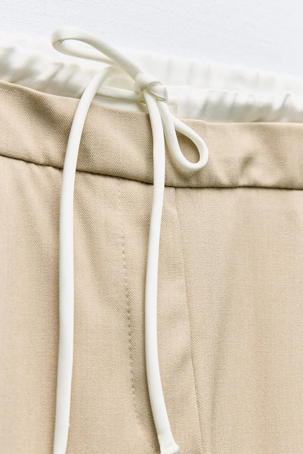#color_beige