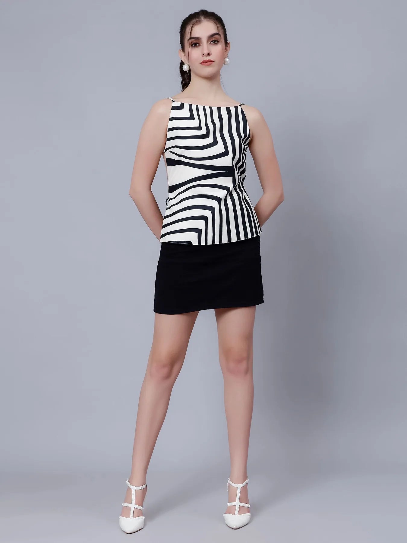 #color_cream-black