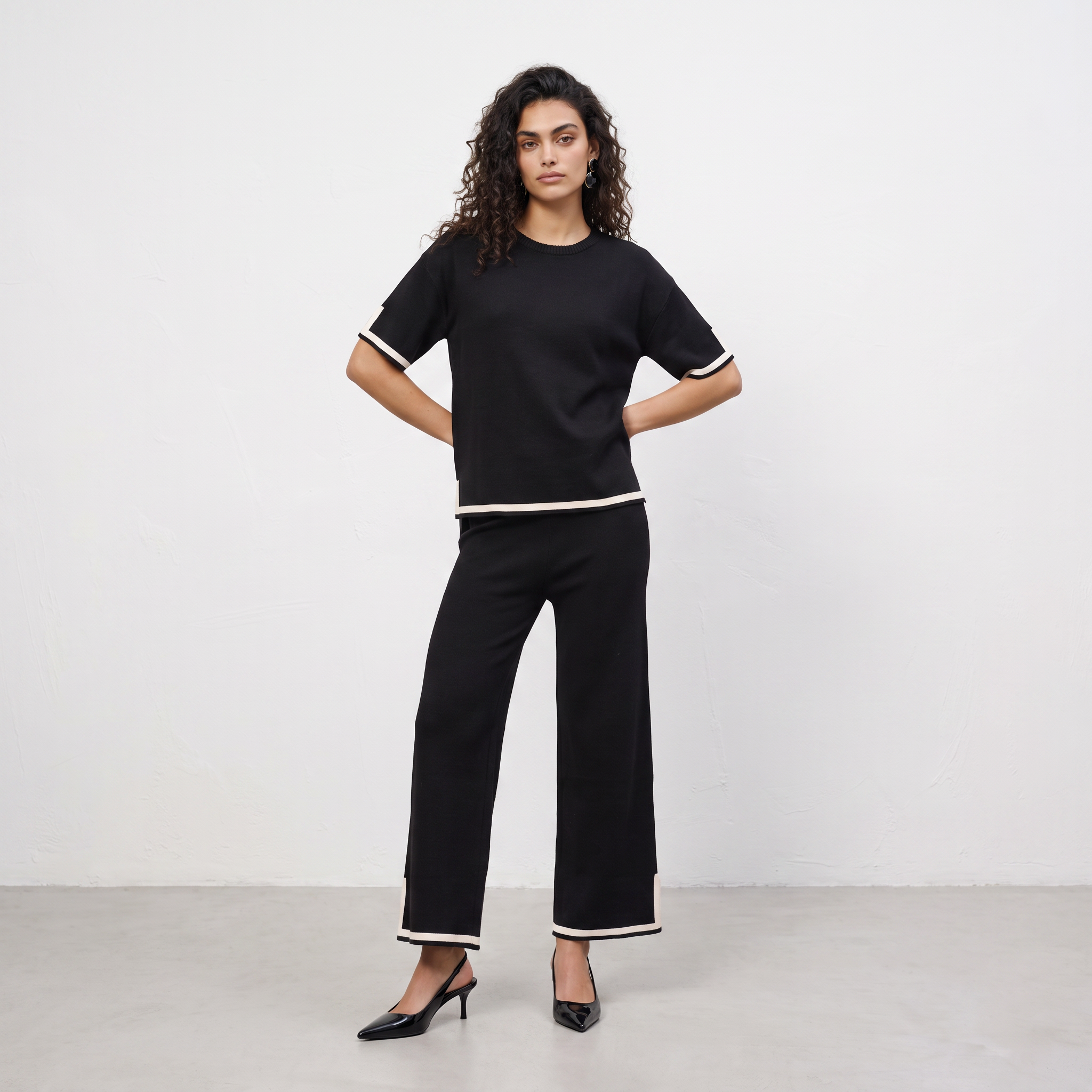 Contrast Knitted Two Piece Set