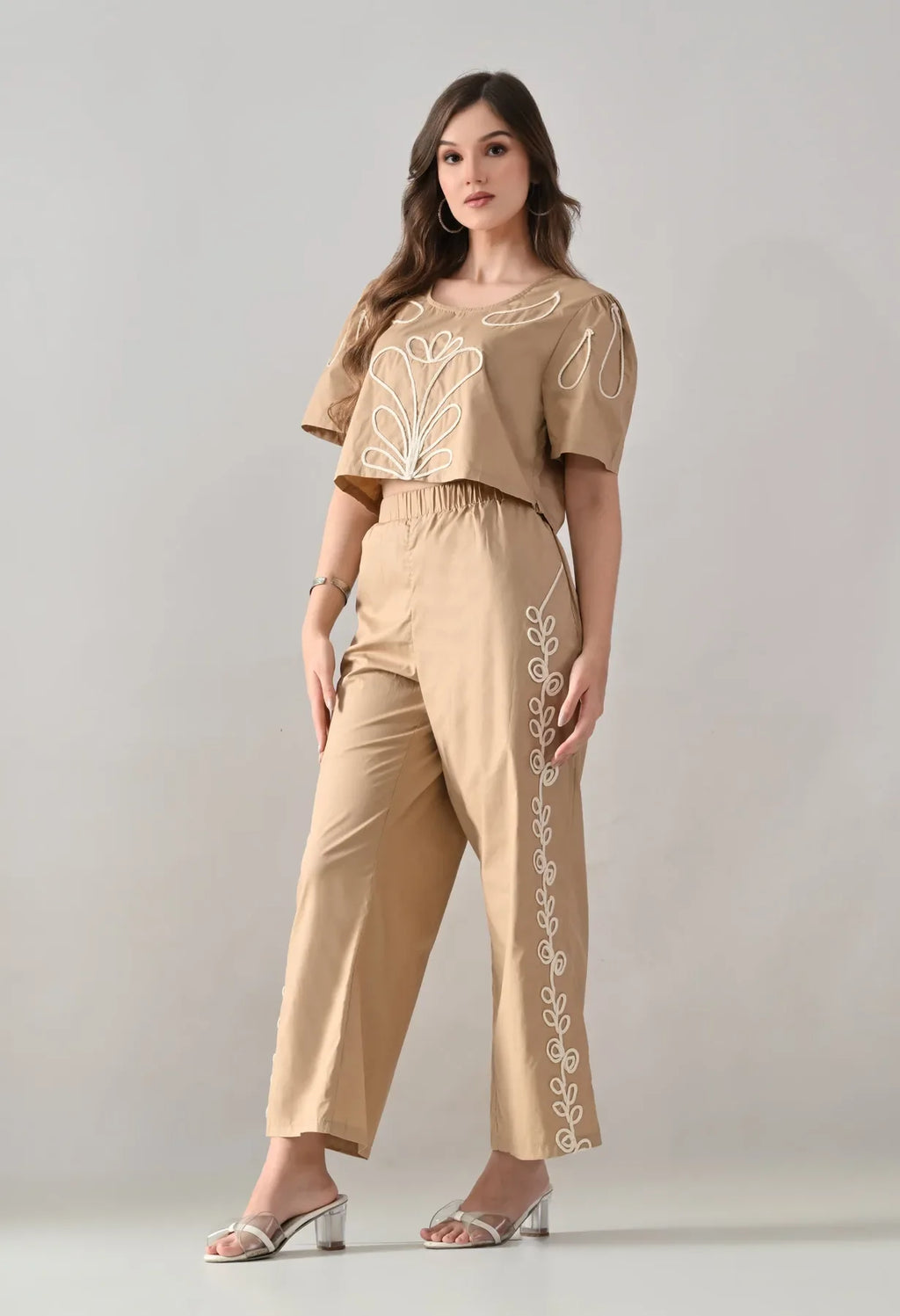 #color_beige