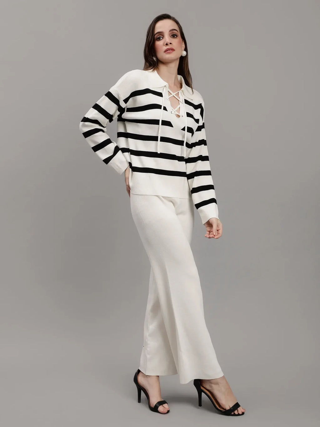 #color_off-white