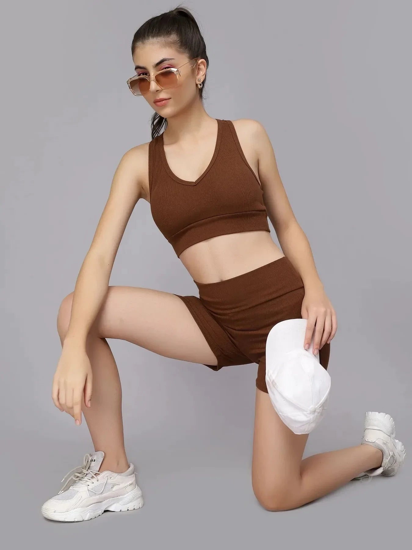 #color_brown