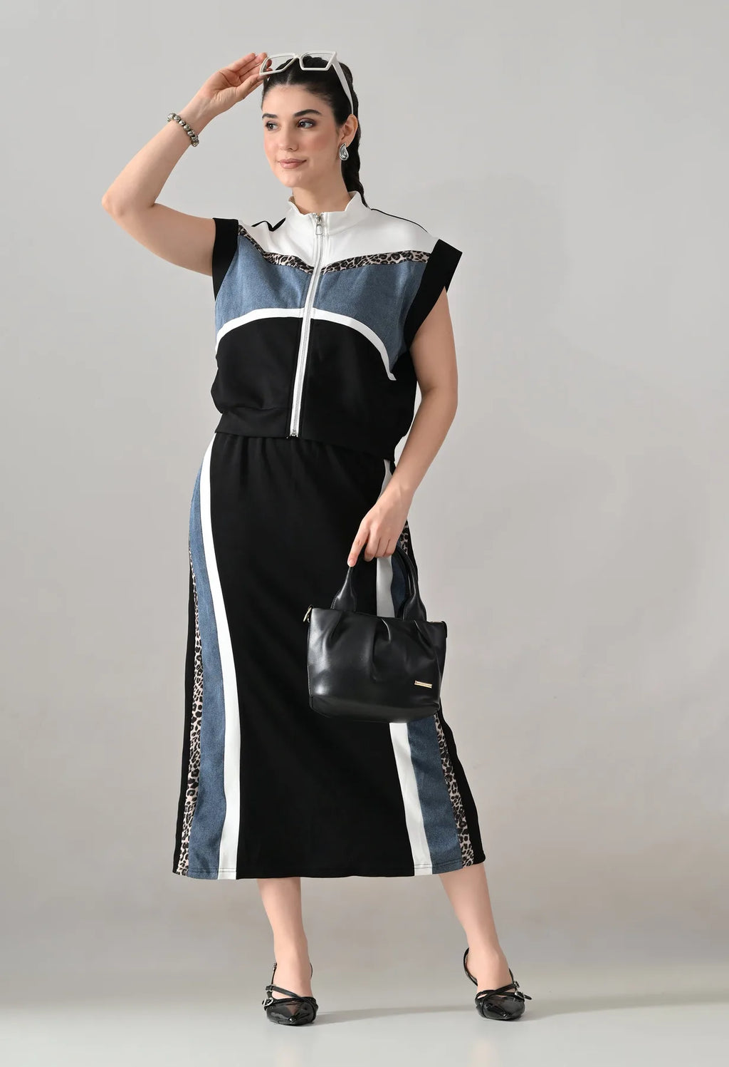 #color_black
