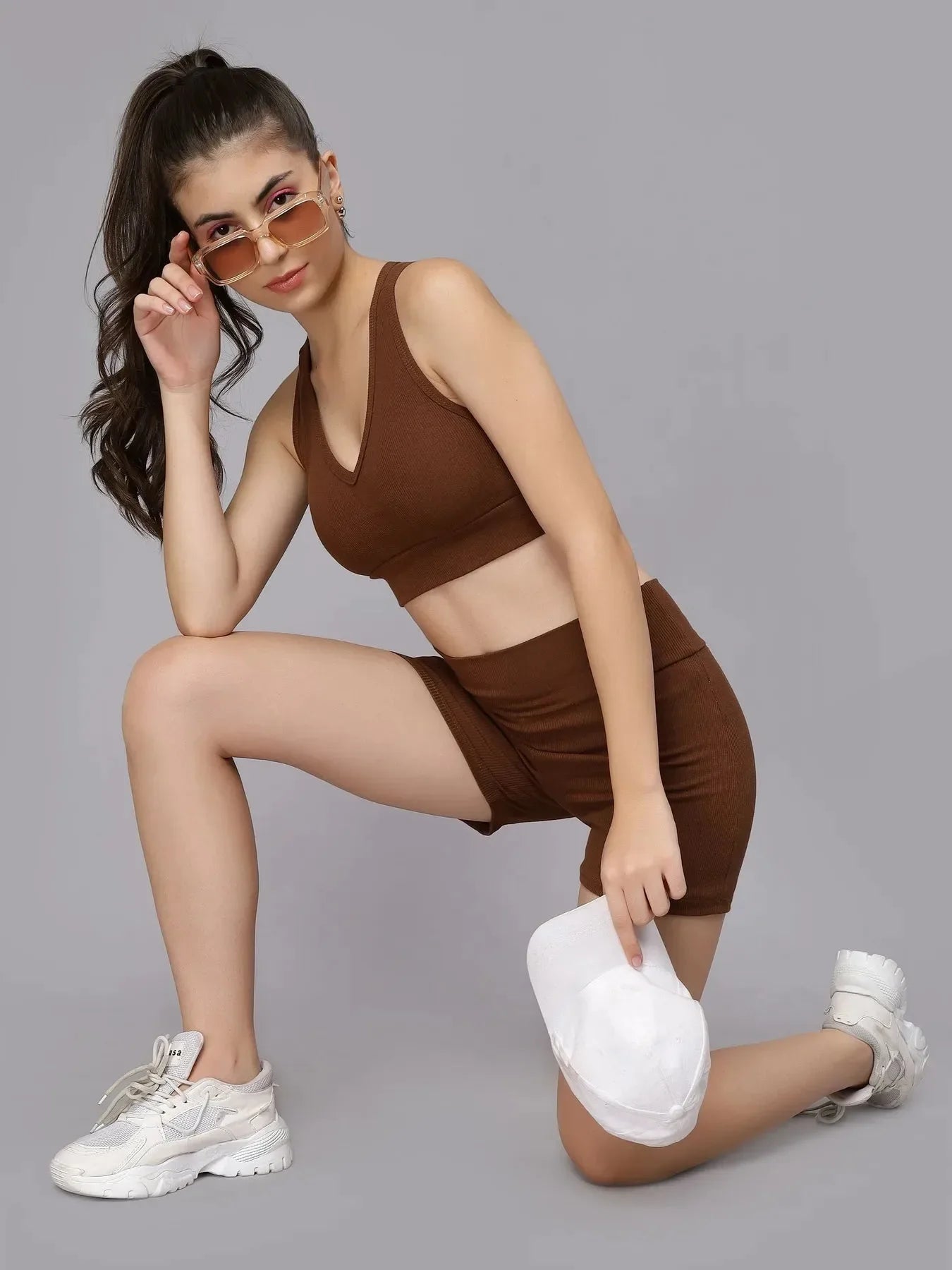 #color_brown