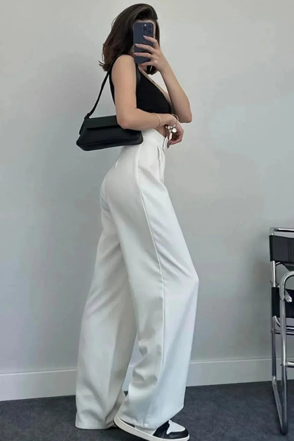 #color_white
