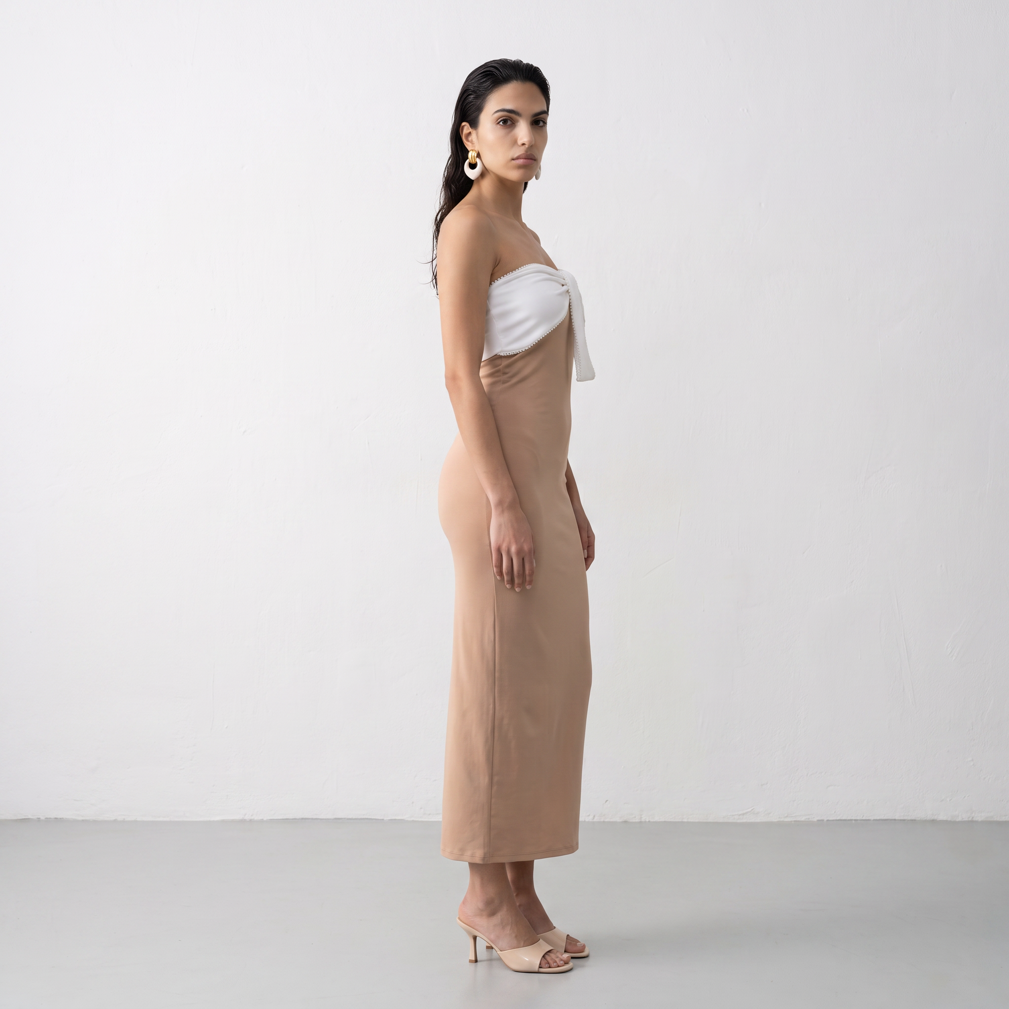 Off-Shoulder beaded Maxi Dress