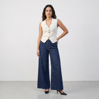 Sleeveless Collared Button Top